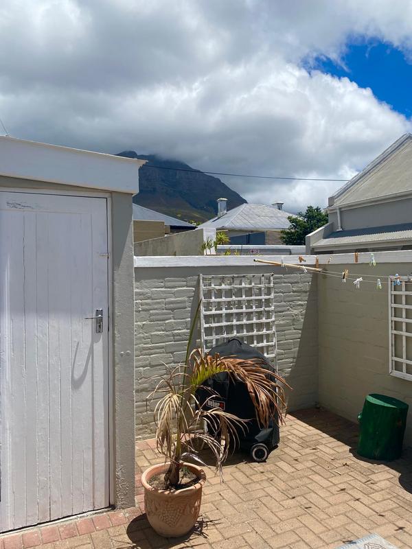 1 Bedroom Property for Sale in Observatory Western Cape